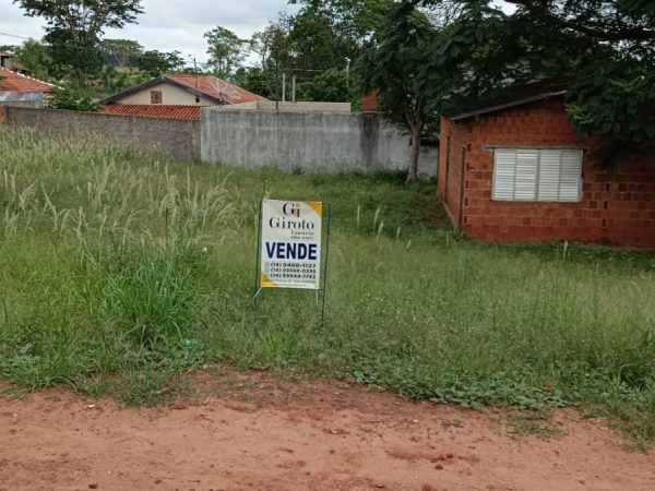 IMÓVEIS COM TERRENOS Á VENDA